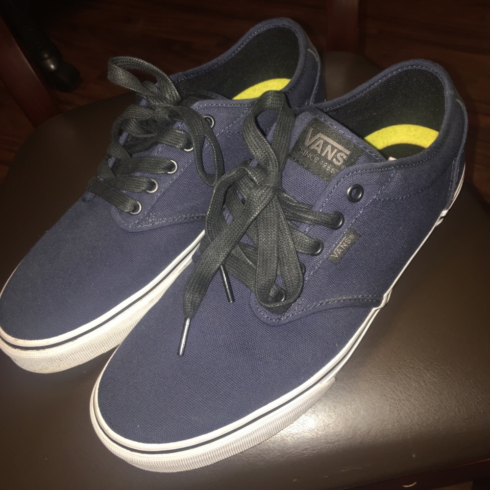Men’s ortholite navy Vans New size 10